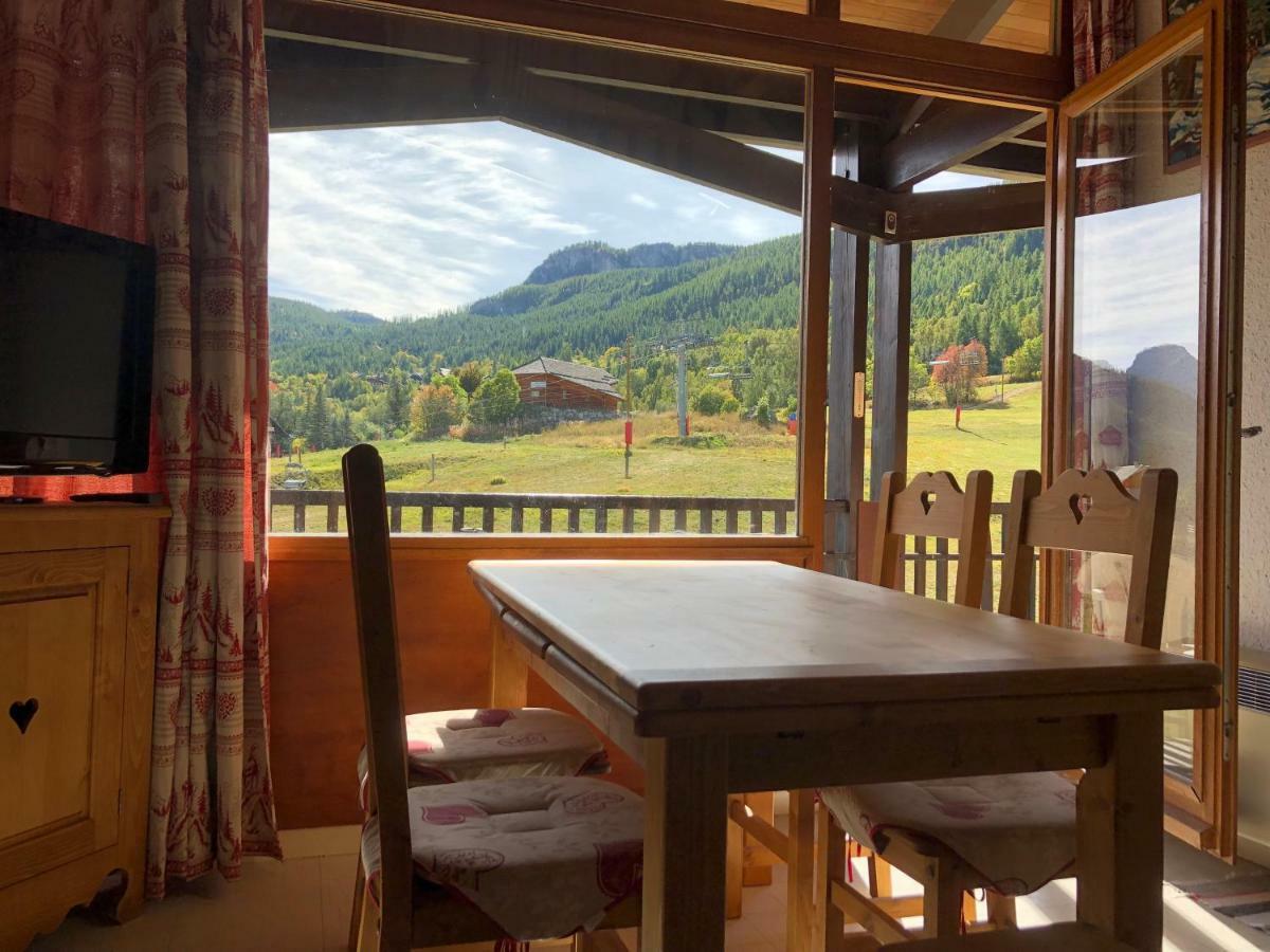 Appartement Au Pied Des Pistes 퓌생빈센트 외부 사진